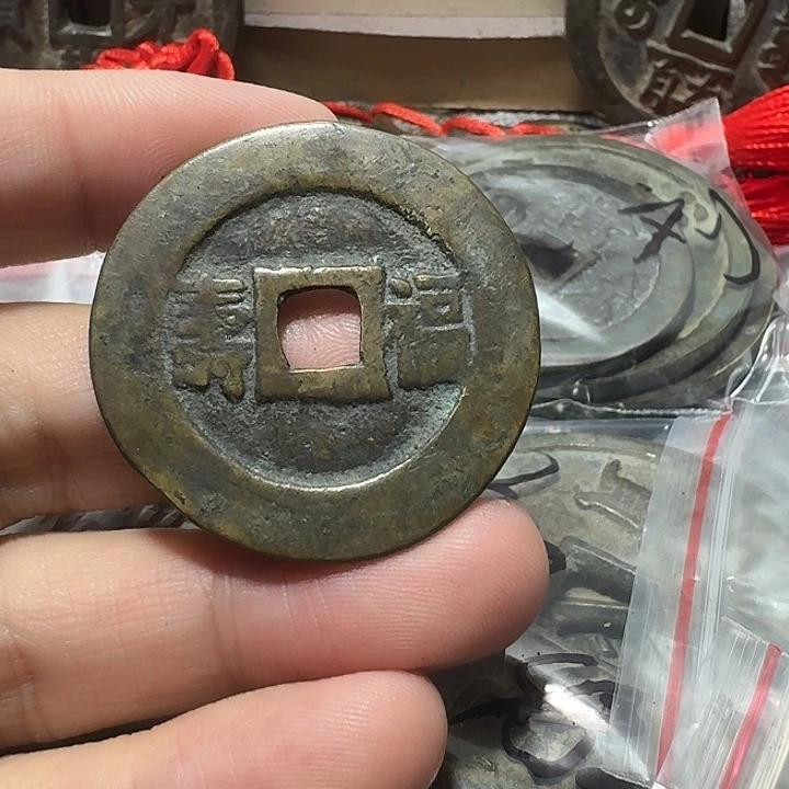 聚***阁铜现代工艺品花钱