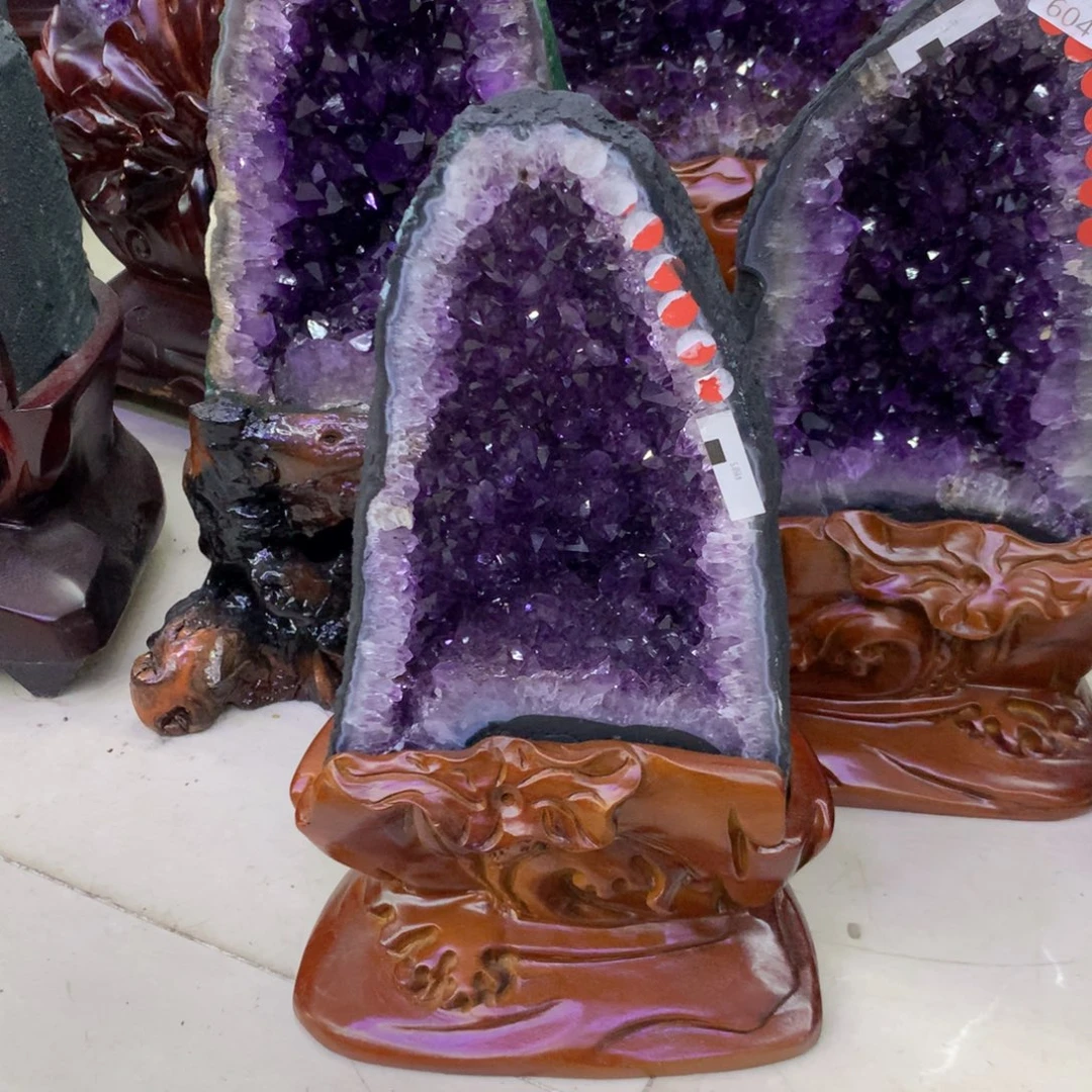 大型摆件（非配饰）未镶嵌水晶莹