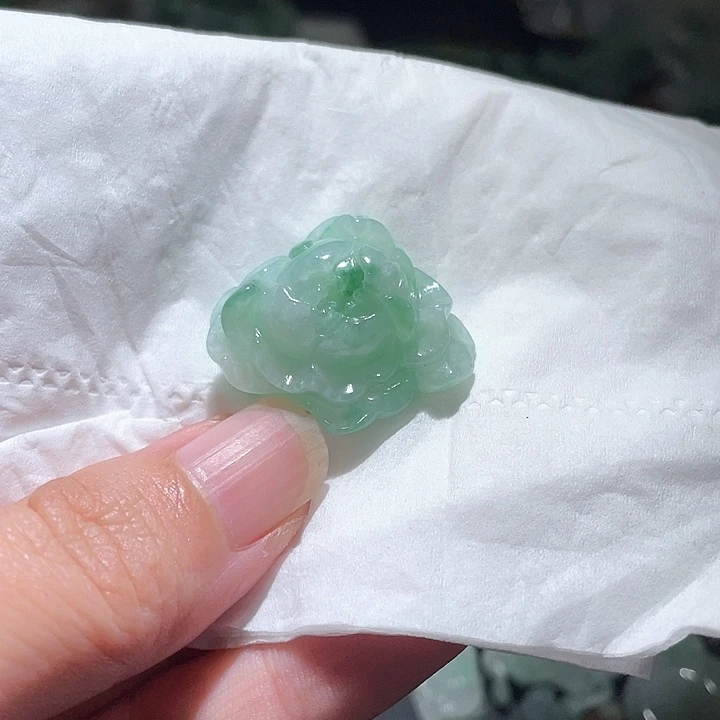 颈饰未镶嵌翡翠天