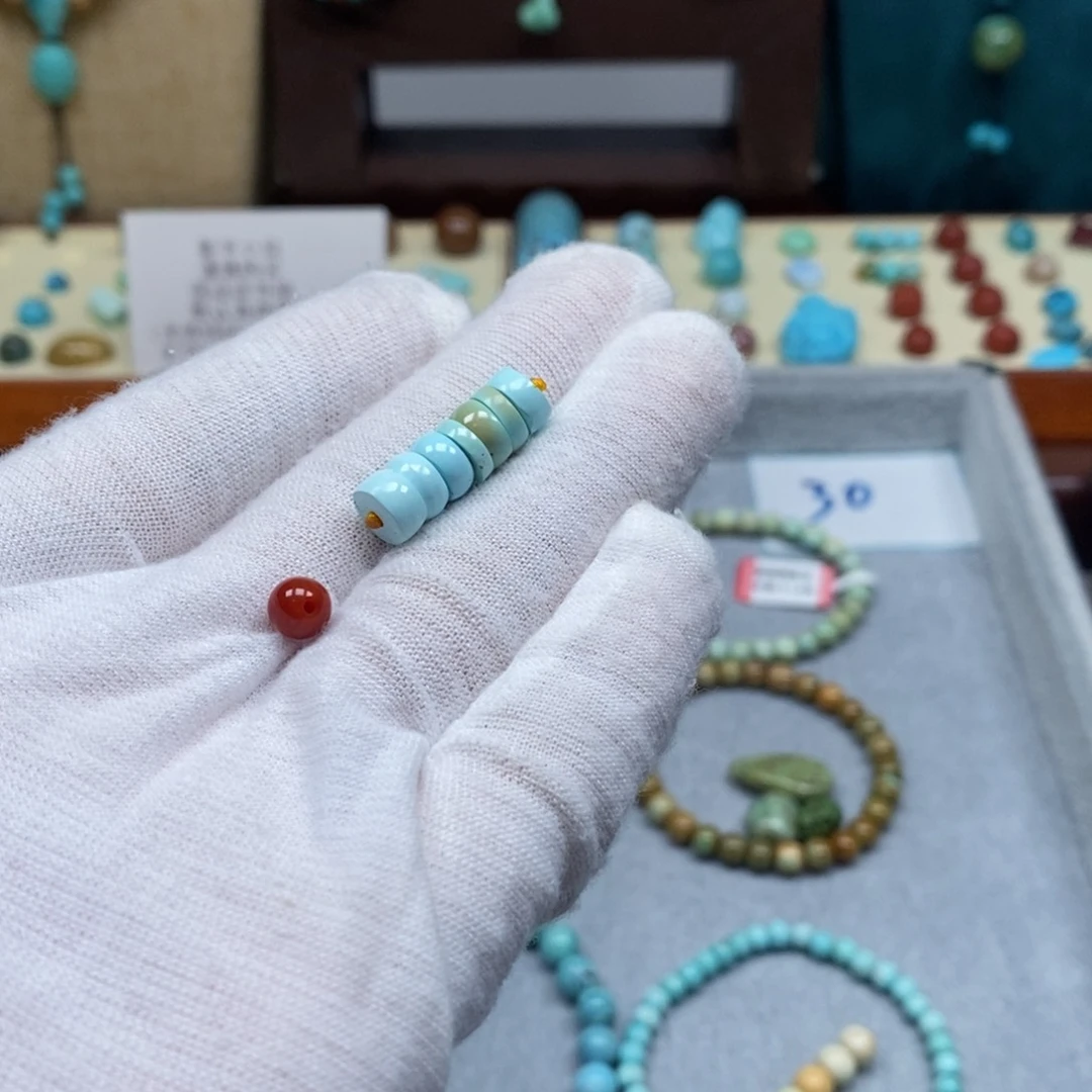 未镶嵌配饰南红玛瑙