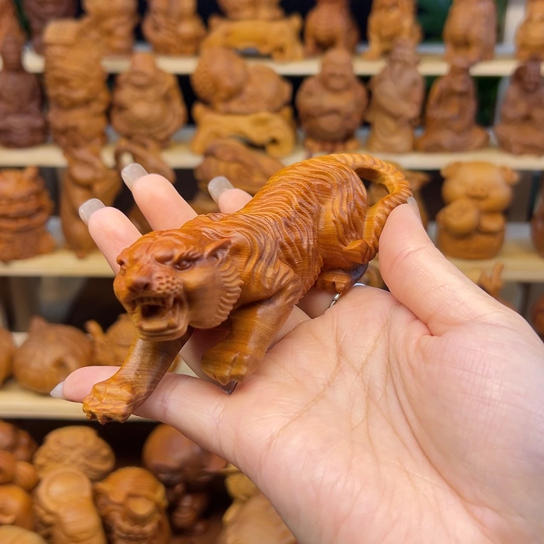 猪***三崖柏太行崖柏手把件老虎