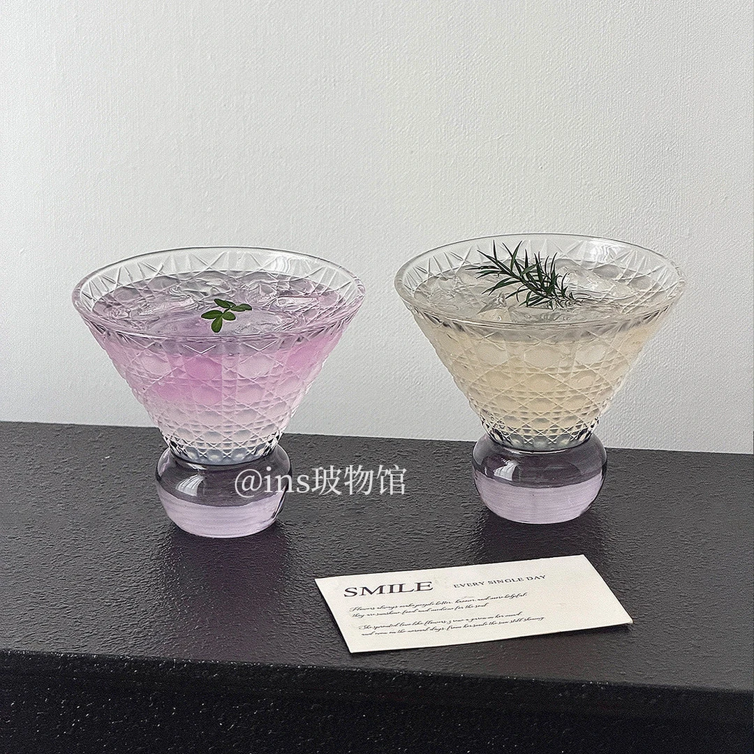 创意三角酒杯高颜值圆脚玻璃杯微醺白酒杯一口杯鸡尾酒杯甜酒杯子