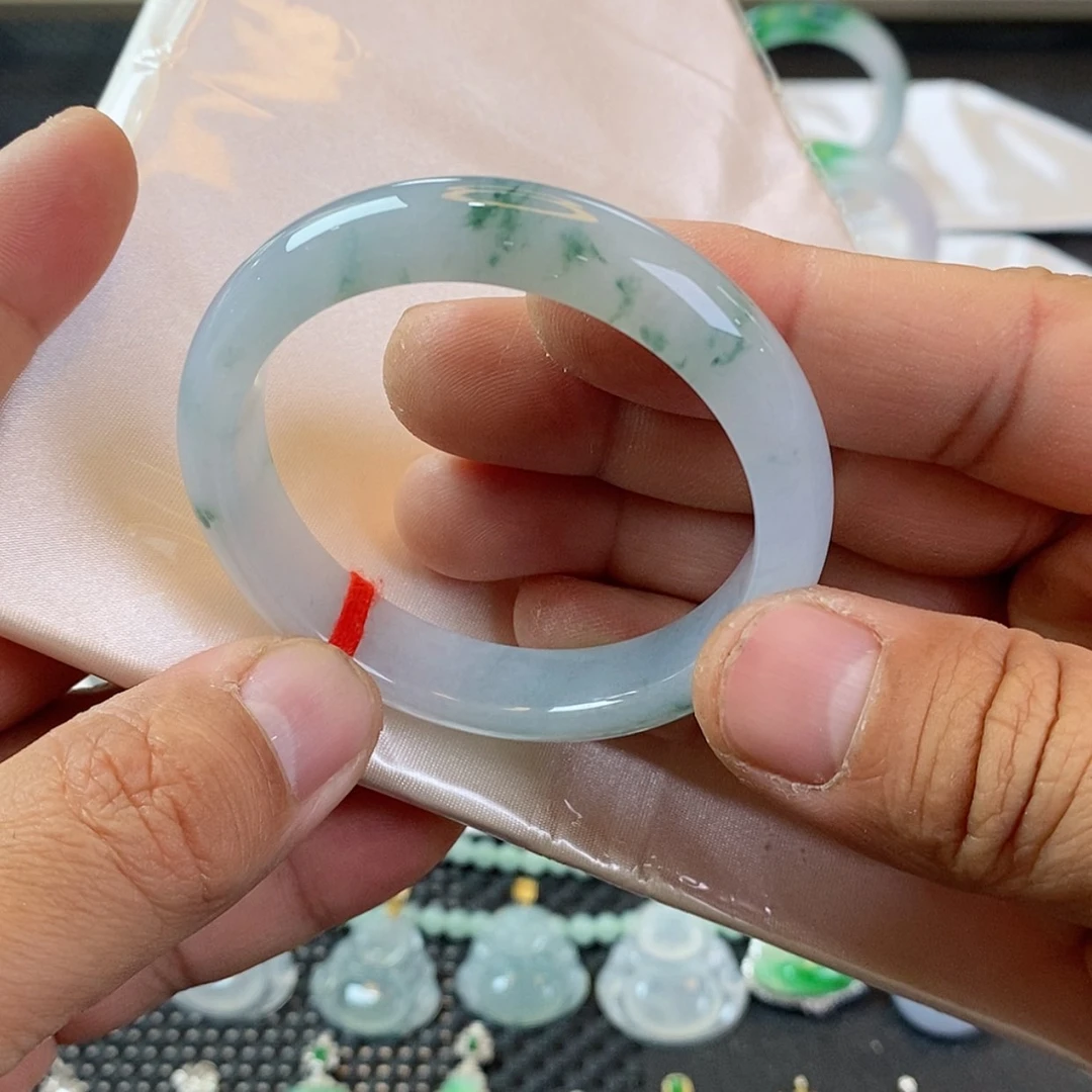 【闪购商品】未镶嵌手镯翡翠