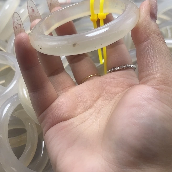 定制玛瑙53圈口飘花