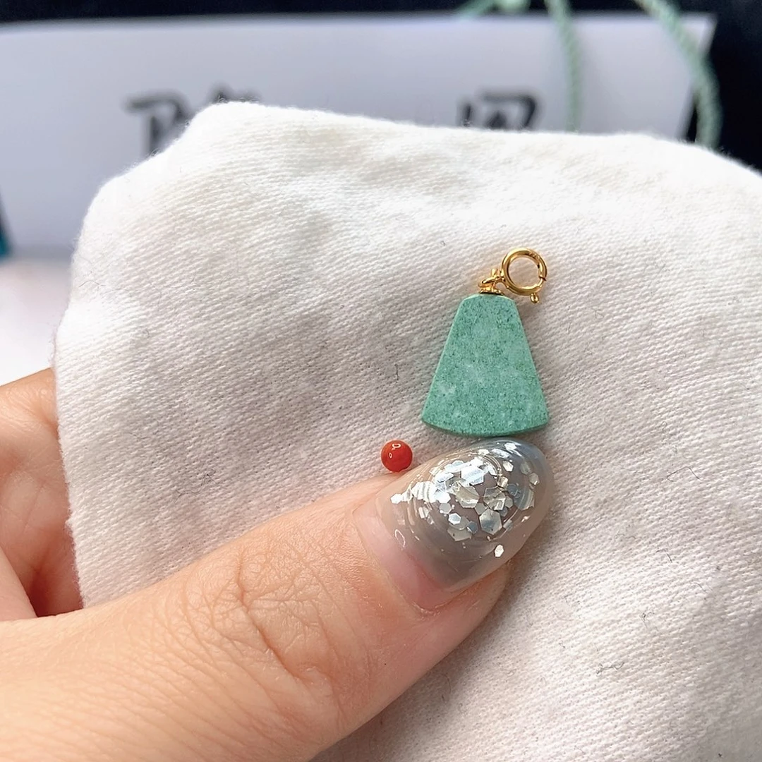 南红玛瑙未镶嵌珠宝奇石