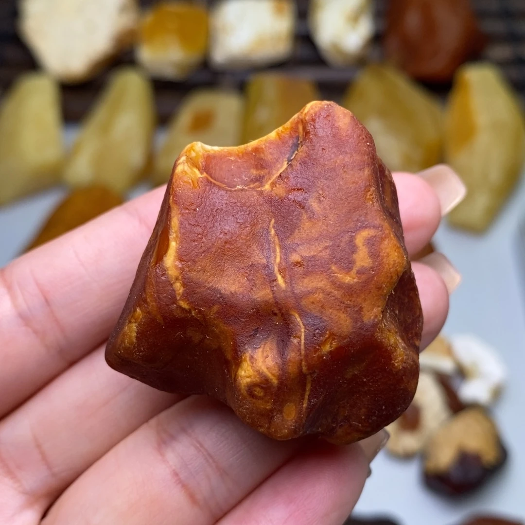 定制琥珀天然蜜蜡乌料
