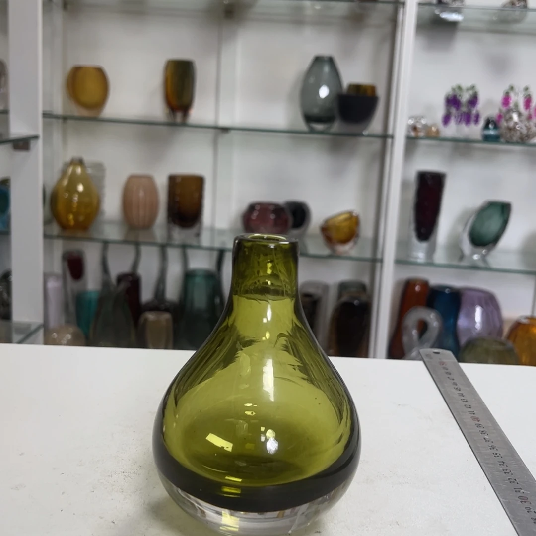 幻彩琉璃花瓶纯手工制作高度12
