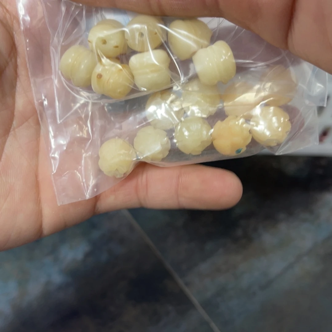 白玉菩提吊坠z 10-12mm/16/锅底