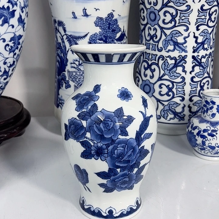 摆件手工手绘高温釉下彩家居摆件，花瓶