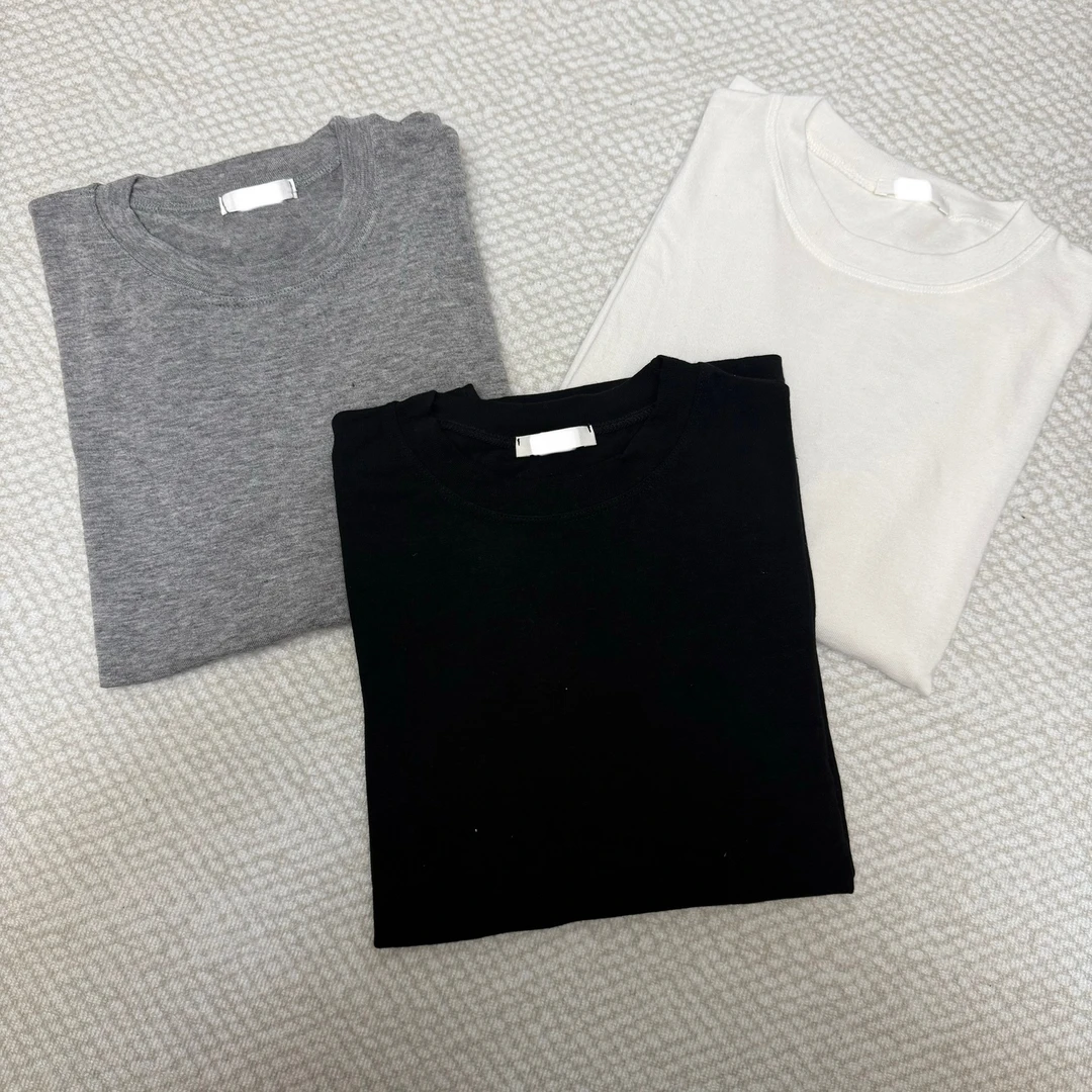 韩国正品 25秋 简约纯色圆领长袖打底衫（N0退）
