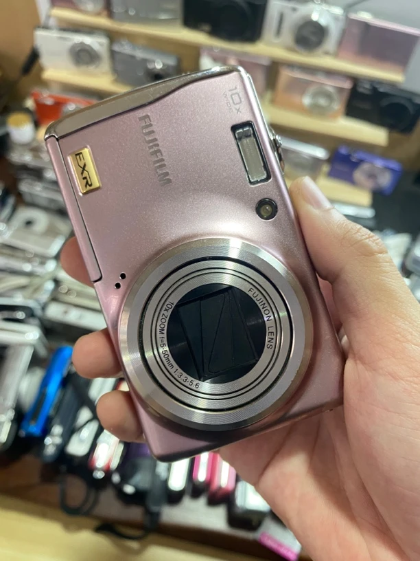 9新 Fujifilm/富士 富士f80 1200w像素 10倍光学变焦