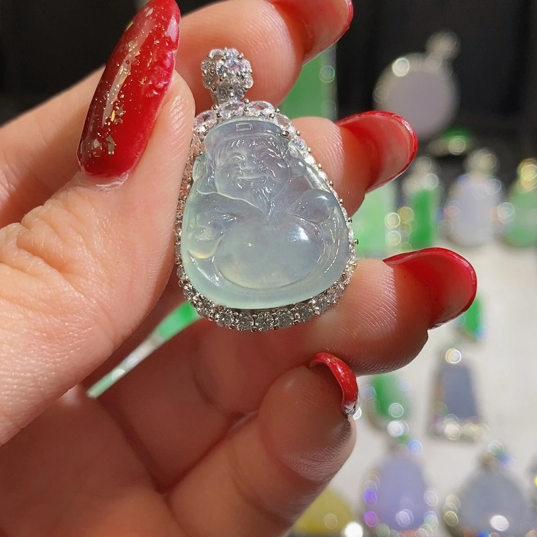 翡翠颈饰银S925镶嵌天然翡翠