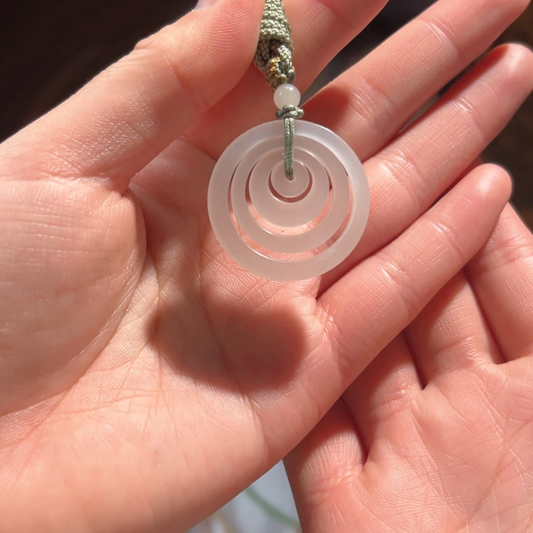 吊坠(不含链)未镶嵌和田玉青海白玉环环相扣有包容8