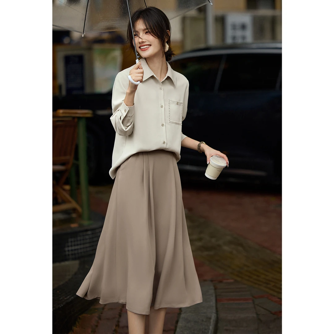 XWI/欣未【奥莱】刺绣口袋知性气质轻熟通勤衬衫半身长裙两件套套装