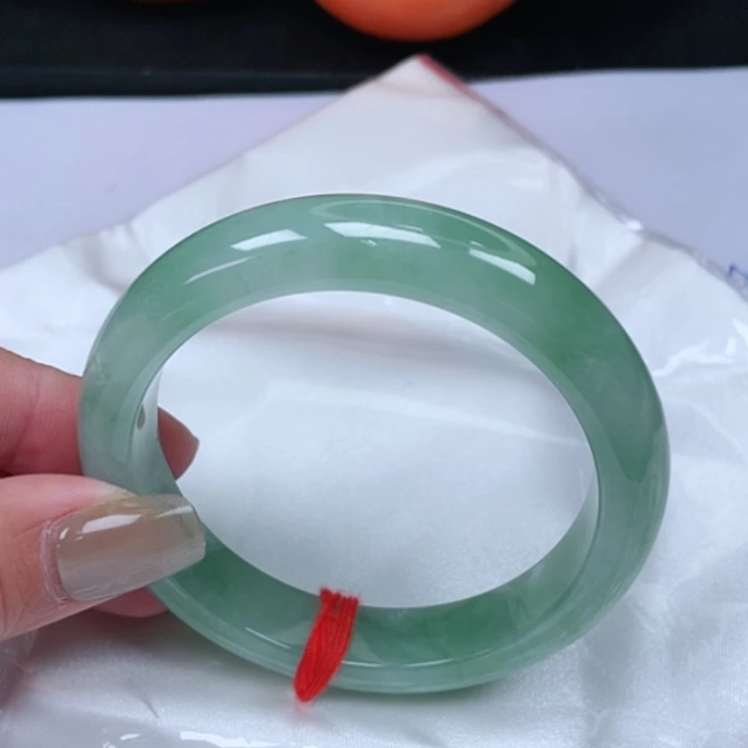 【闪购商品】翡翠手镯未镶嵌，