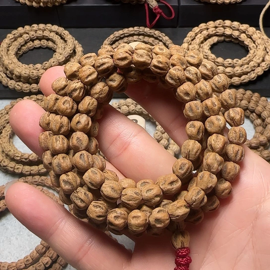 柏香籽/百香籽手串c****g红芽龙脊