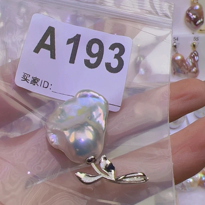 淡水珍珠颈饰合金