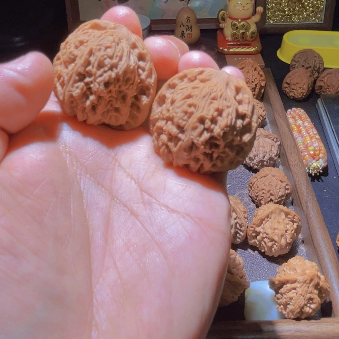 瑞麟文玩核桃南疆石 38.40.36