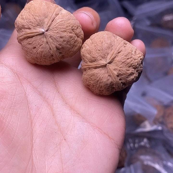 文玩核桃把件   225