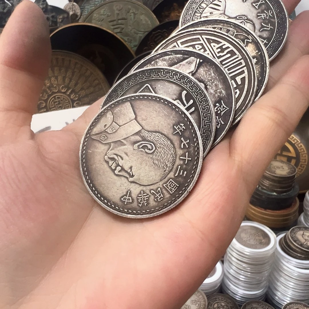 金属复古风格摆件