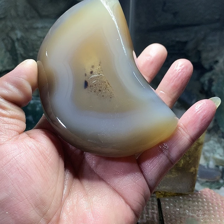 定制玛瑙如*天然玛瑙手镯手把石