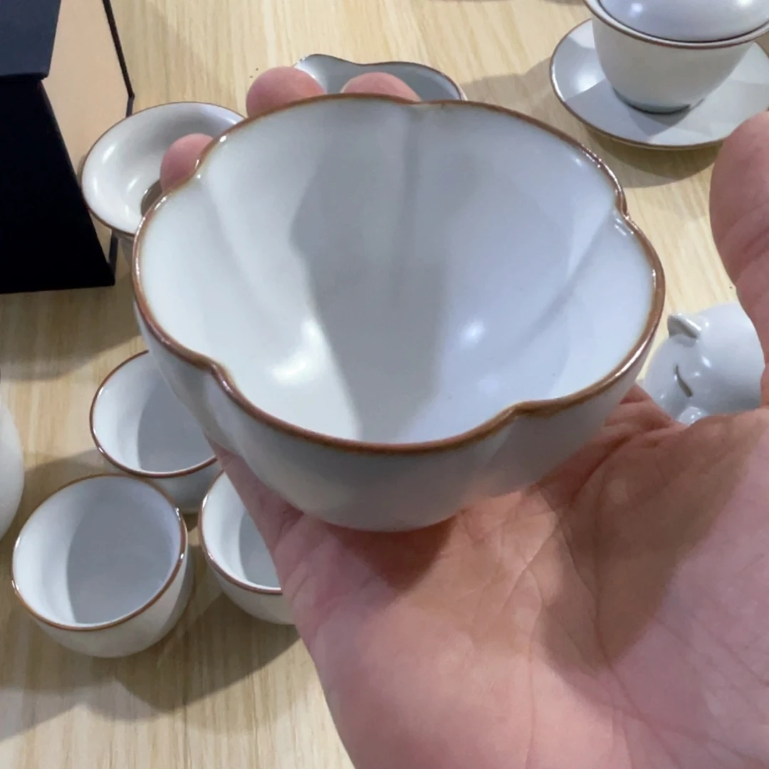 瓷片小微瑕。。。。。。。。。。。