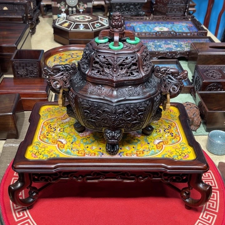 紫檀木类成套家具
