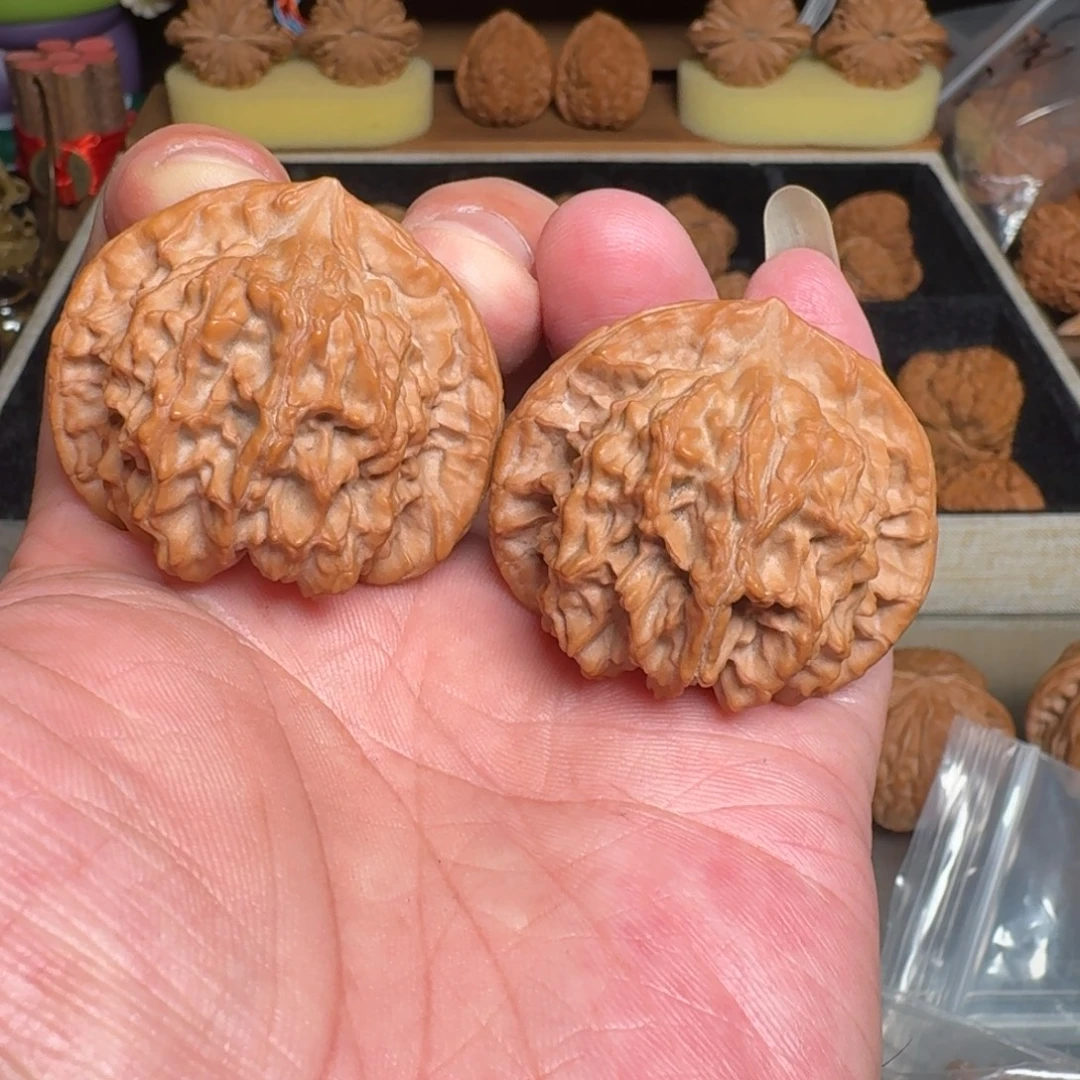 吊坠文玩核桃紫金冠 尺寸42