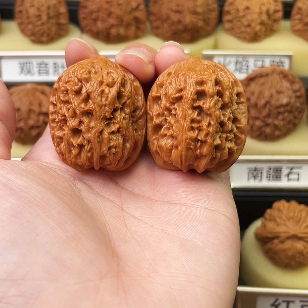 文玩核桃吊坠将军膀34尺842