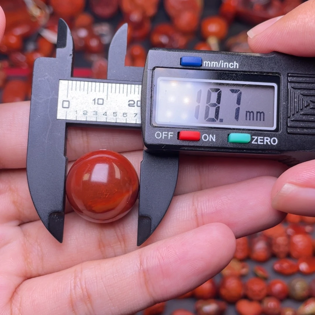 小****南红玛瑙未镶嵌配饰