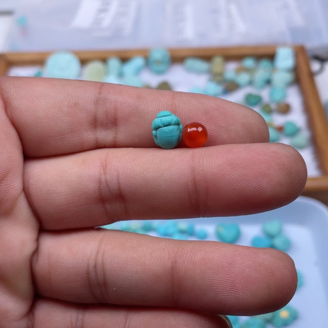 颈饰未镶嵌南红玛瑙185