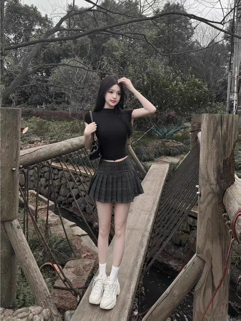 2025年夏装搭配一整套轻熟御姐小个子美式甜辣风上衣裙子两件套装