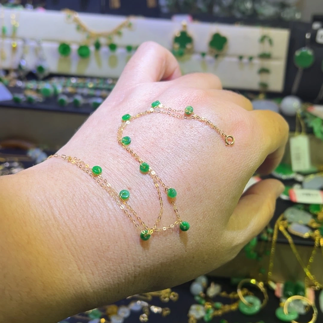 颈饰18K金镶嵌翡翠手链