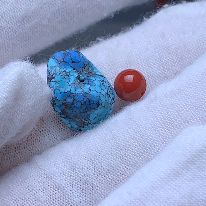 南红玛瑙未镶嵌珠宝奇石