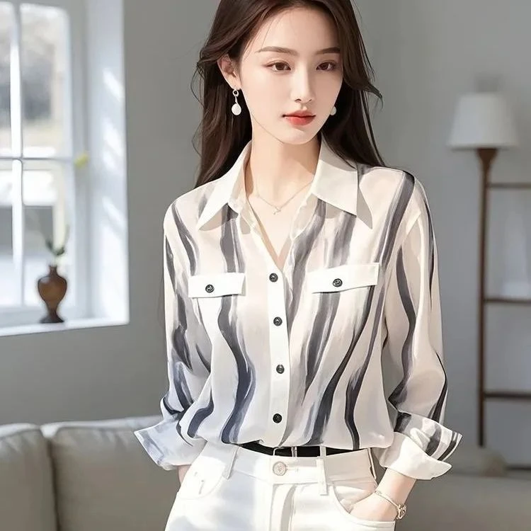 超好看白色条纹衬衫女早春2025新款法式小众别致显瘦休闲漂亮衬衣