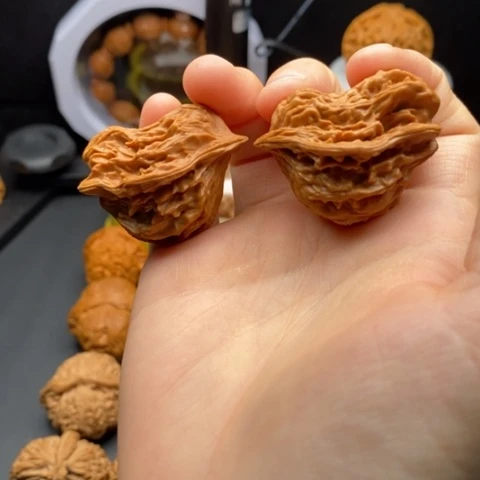 文玩核桃把件小鸟