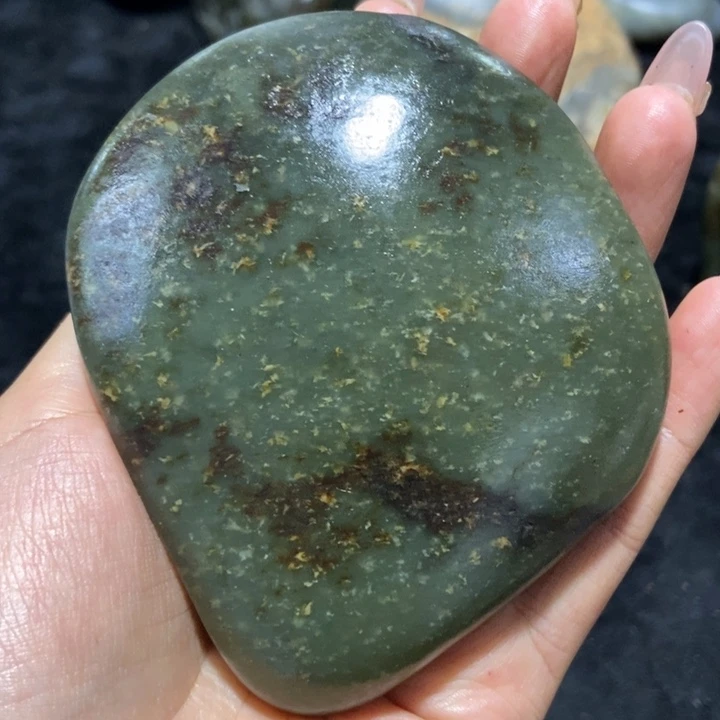未镶嵌和田玉（糖玉）挂件