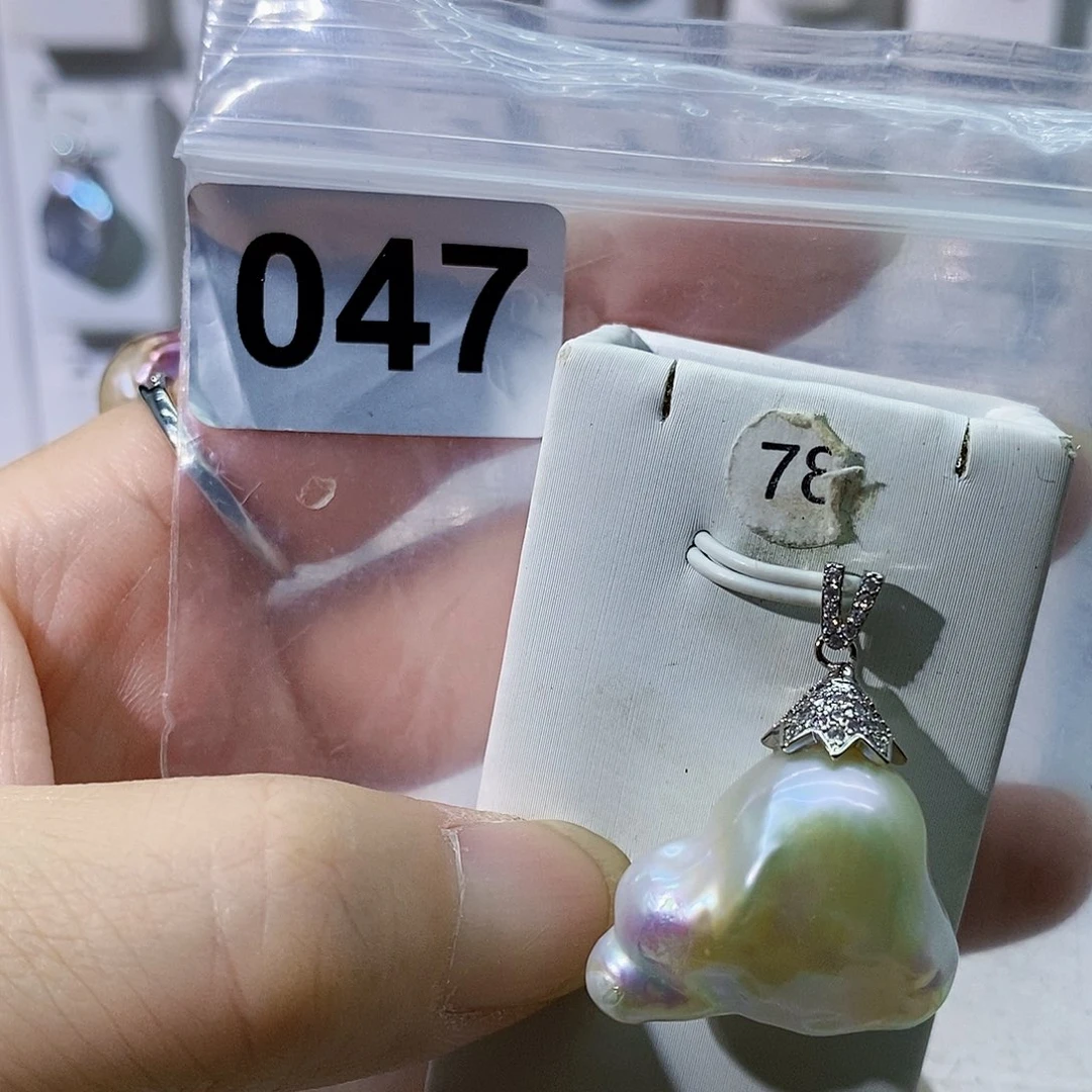 淡水珍珠合金颈饰