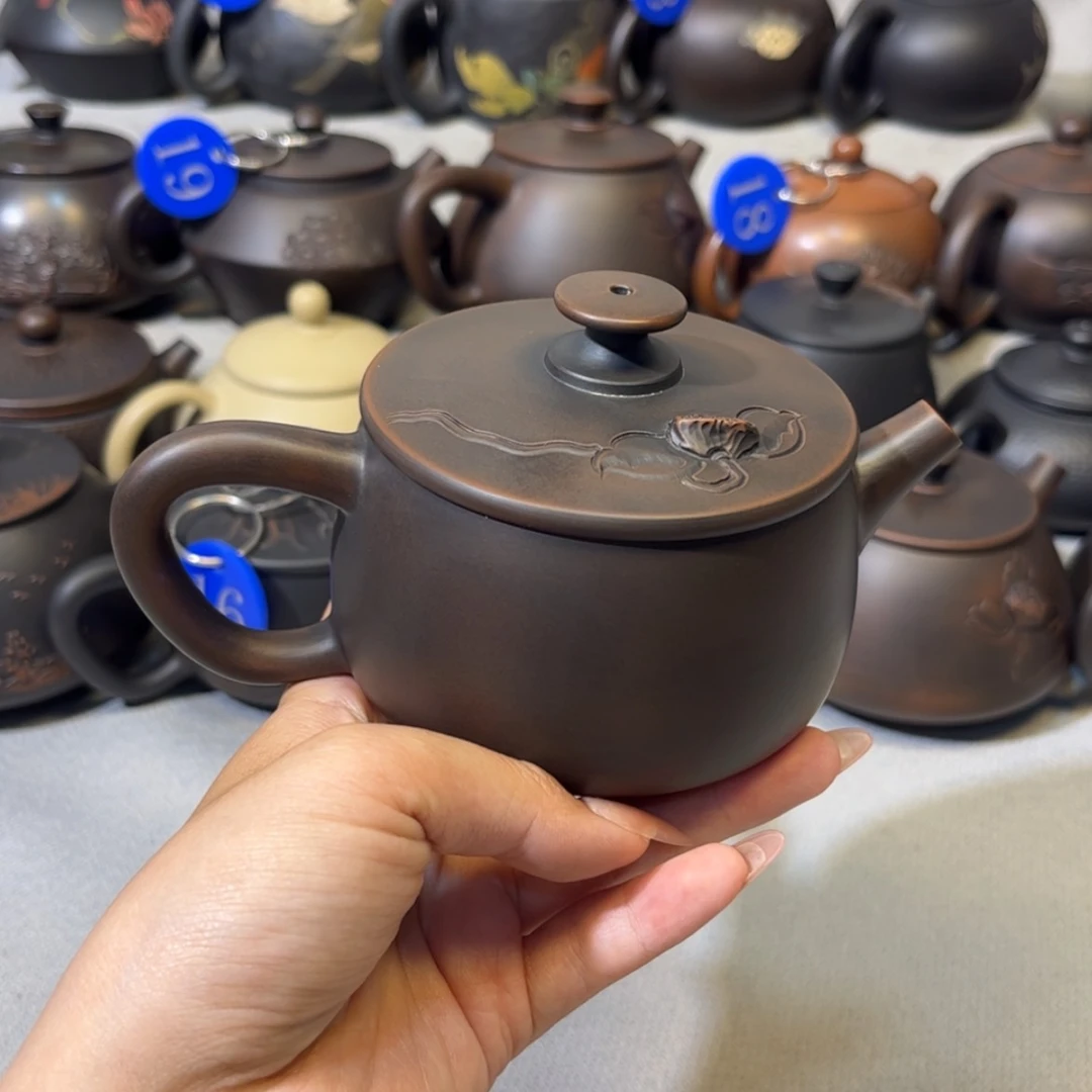 【闪购商品】红泥 浮雕莲蓬 容量 220c c