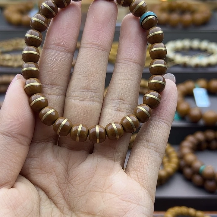 紫金鼠手串8.4肉料一线天