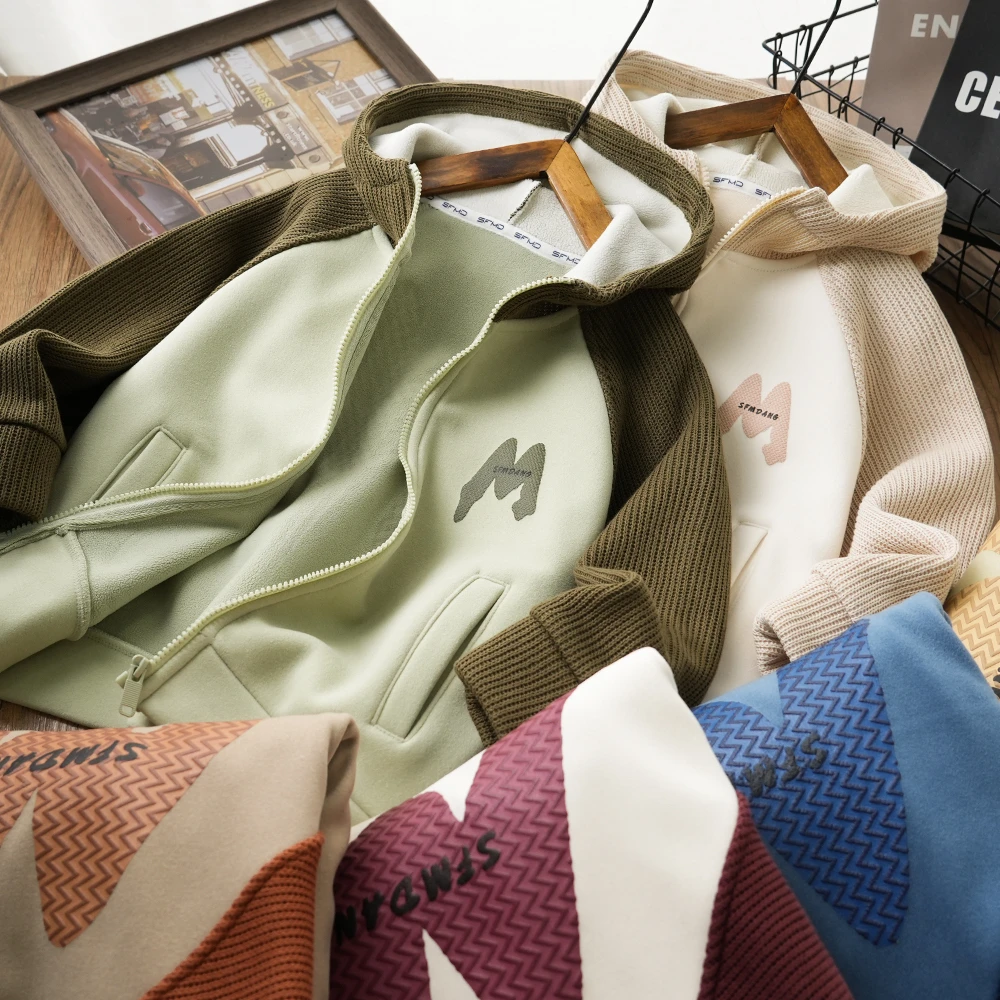 男童秋冬时尚拼接针织袖连帽加绒外套中大童M印花拉链24D26