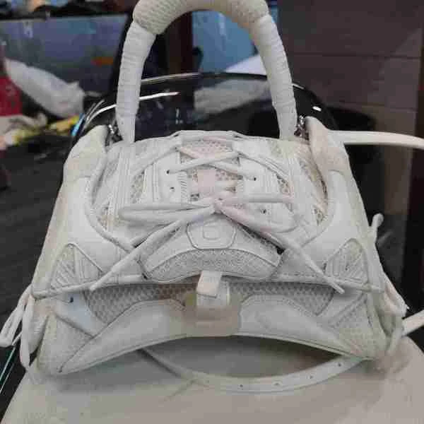 95新  小野专属/95新/巴黎世家/单肩包/DJ9096