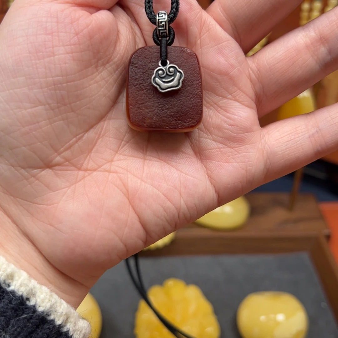 蜜蜡未镶嵌吊坠(不含链)