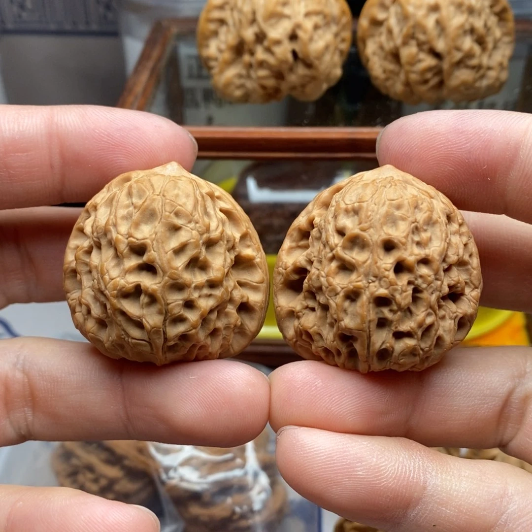 核桃把件三六大团圆