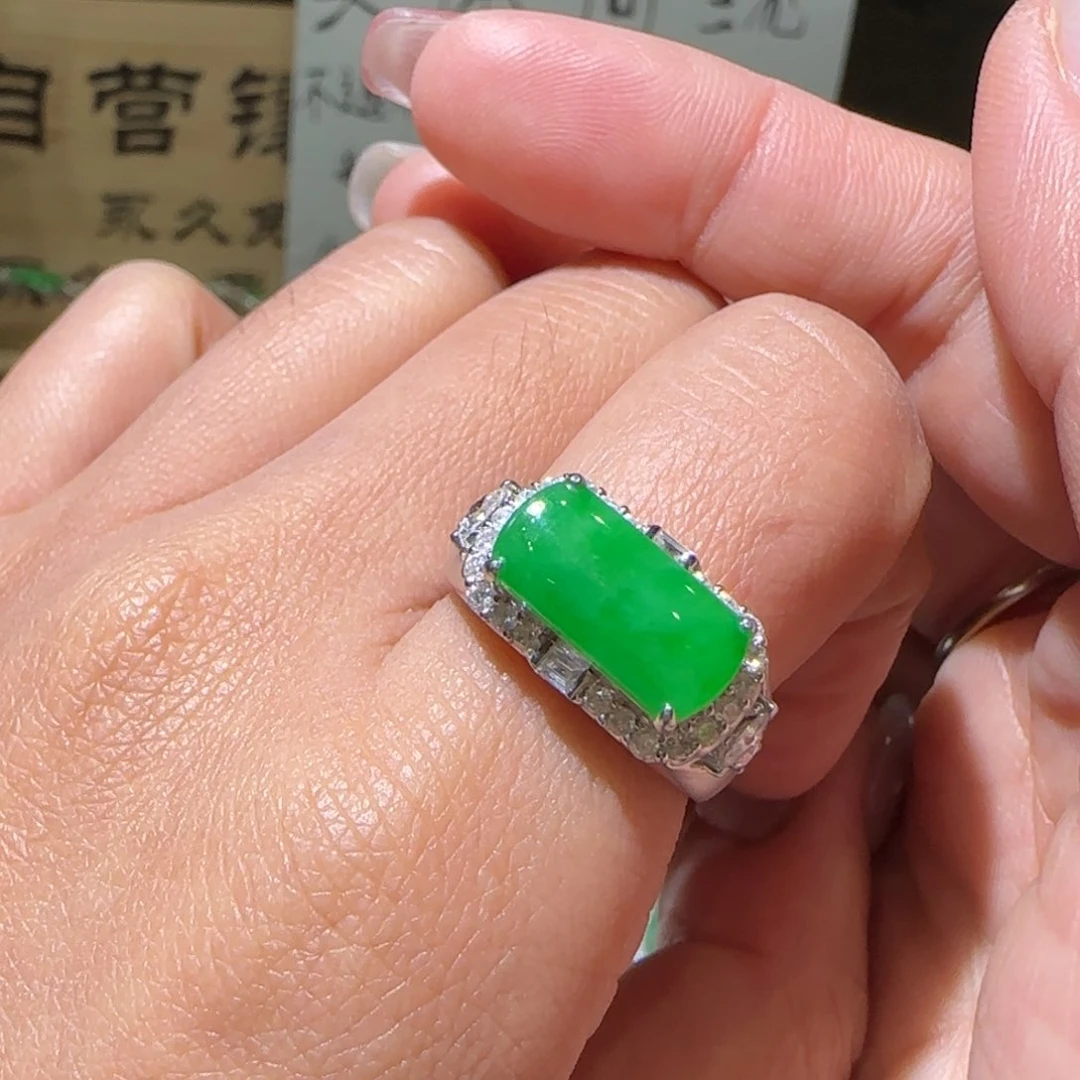 【闪购商品】翡翠戒指18K金镶嵌缅甸