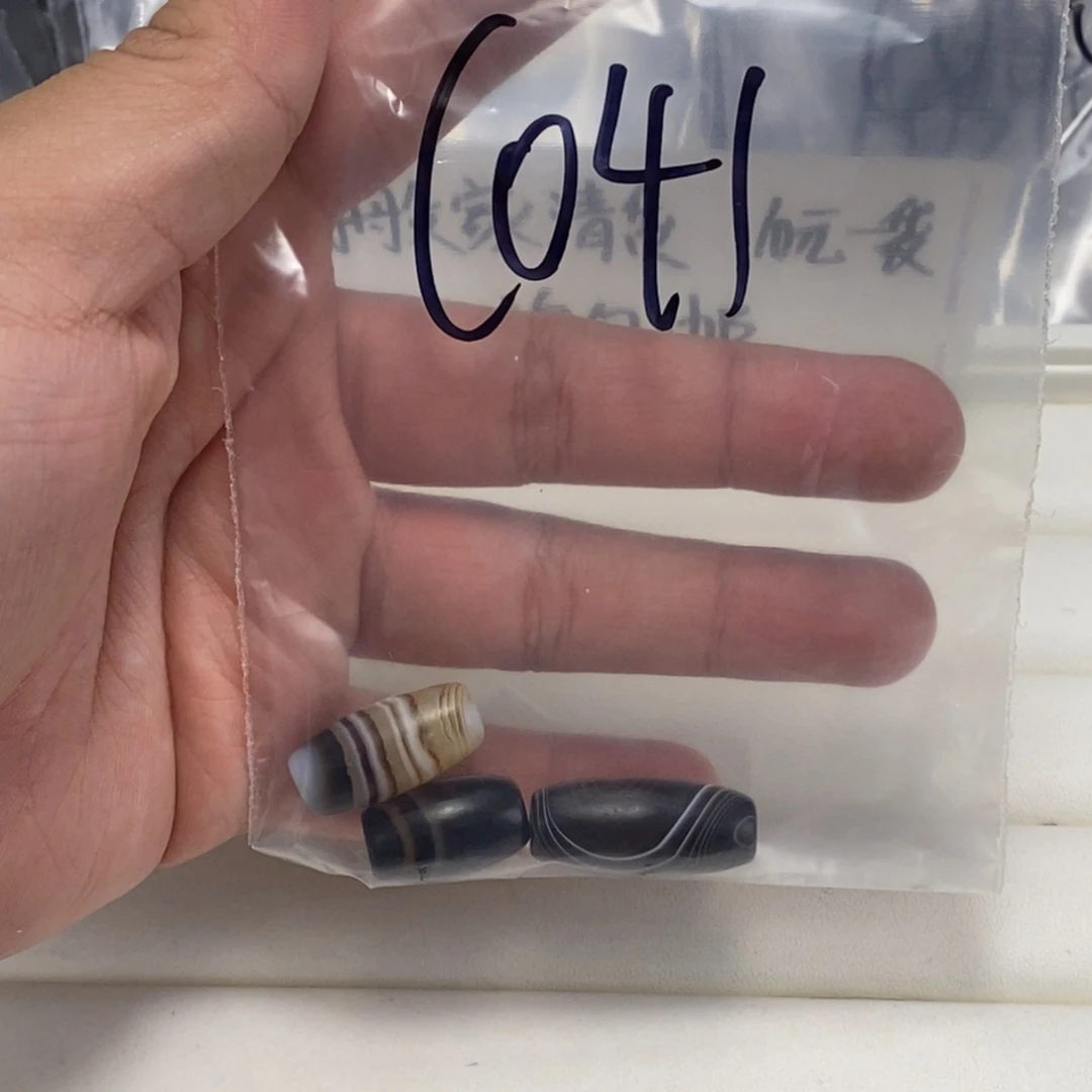 合金颈饰玛瑙/玉髓翔*