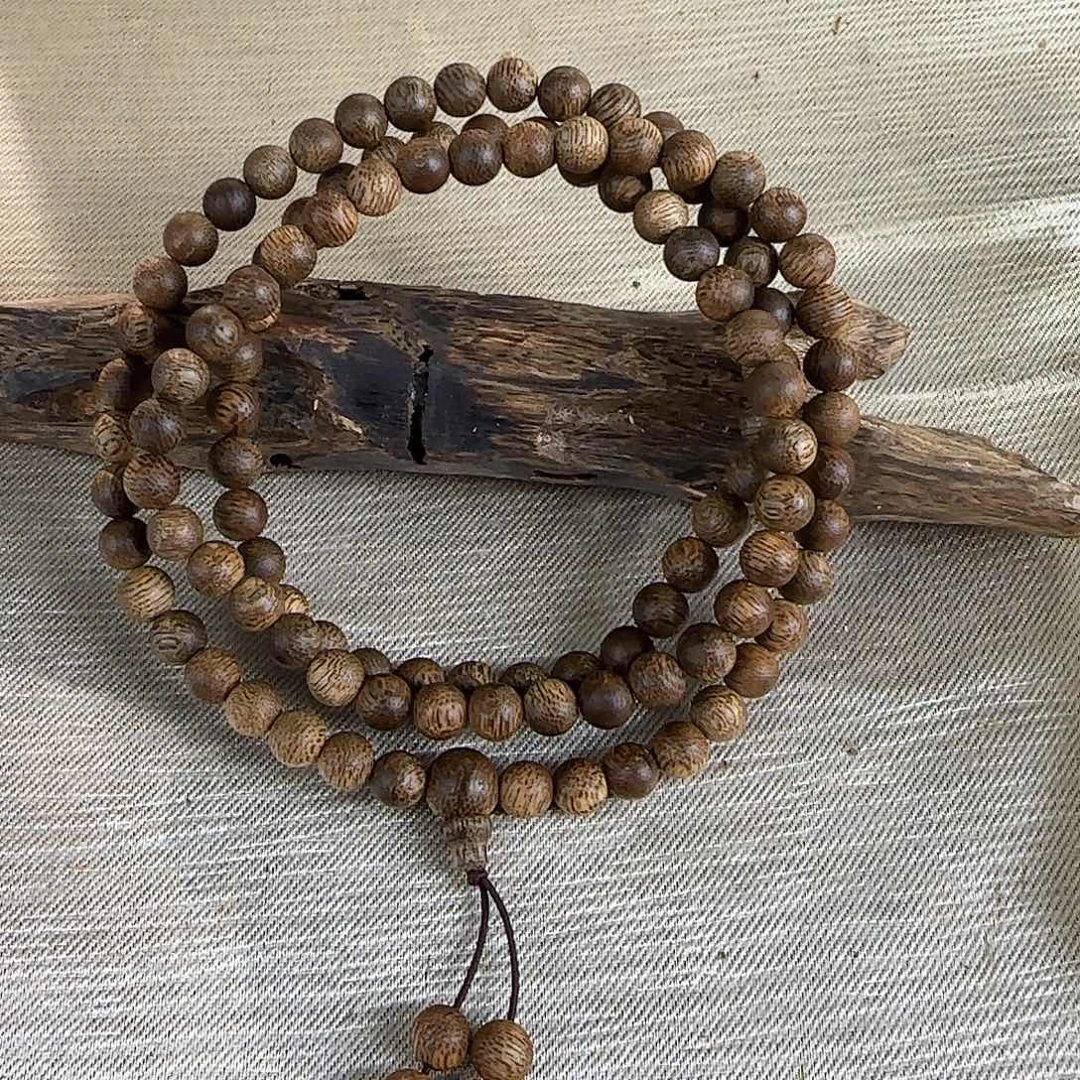 沉香沉香碎屑勾丝➕白棋母树06圆珠多圈收藏级15克多样性发一