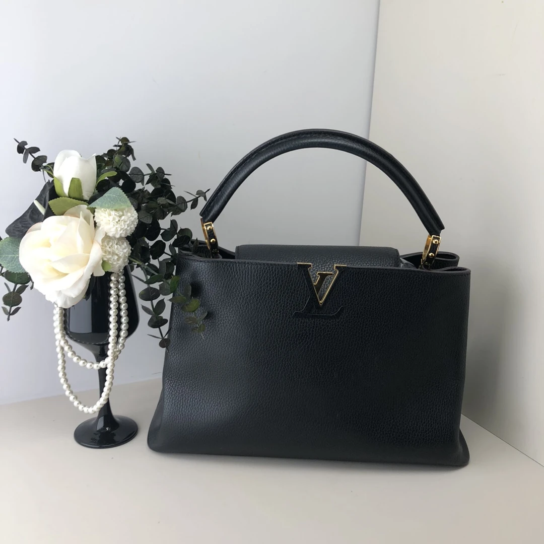 99新 LouisVuitton/路易威登 女士Capucines黑金大号手提二奢包包