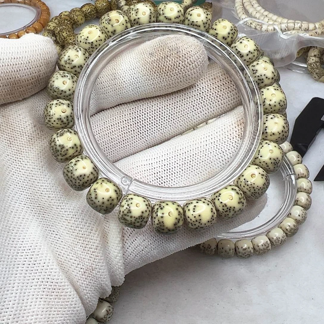 手串星月菩提10.5绿包白黄金瞳分界线1090