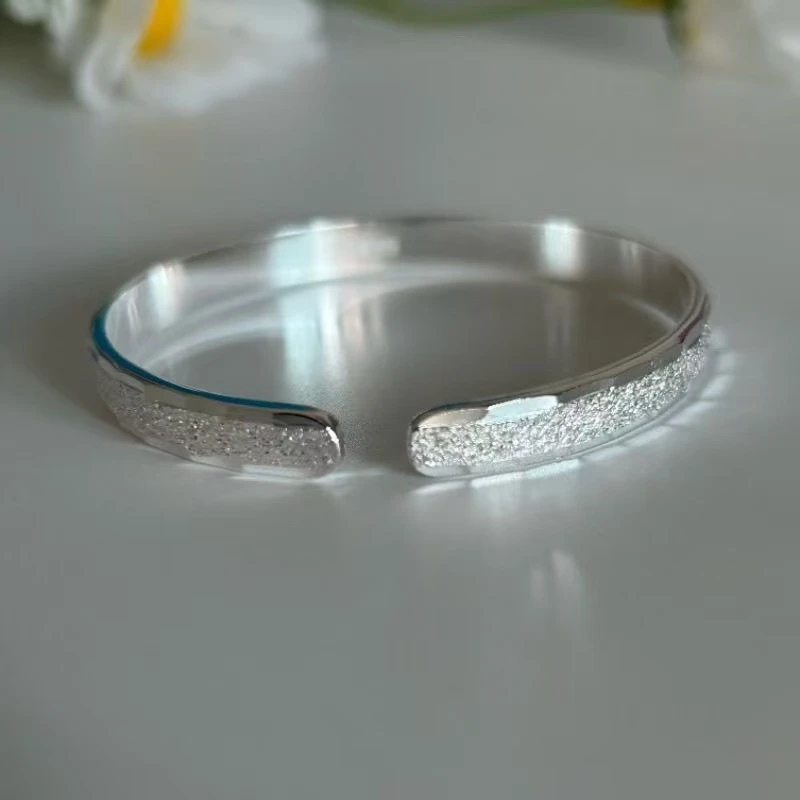 精品0019经典磨砂开口镯